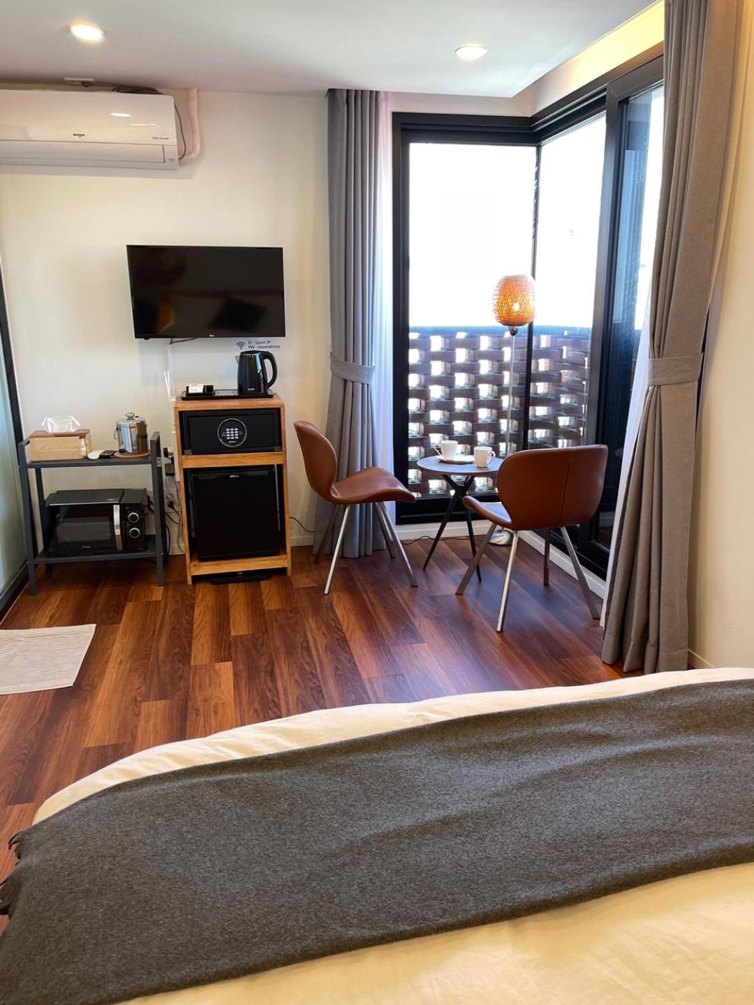סיאול Space In Blackstone חדר תמונה
